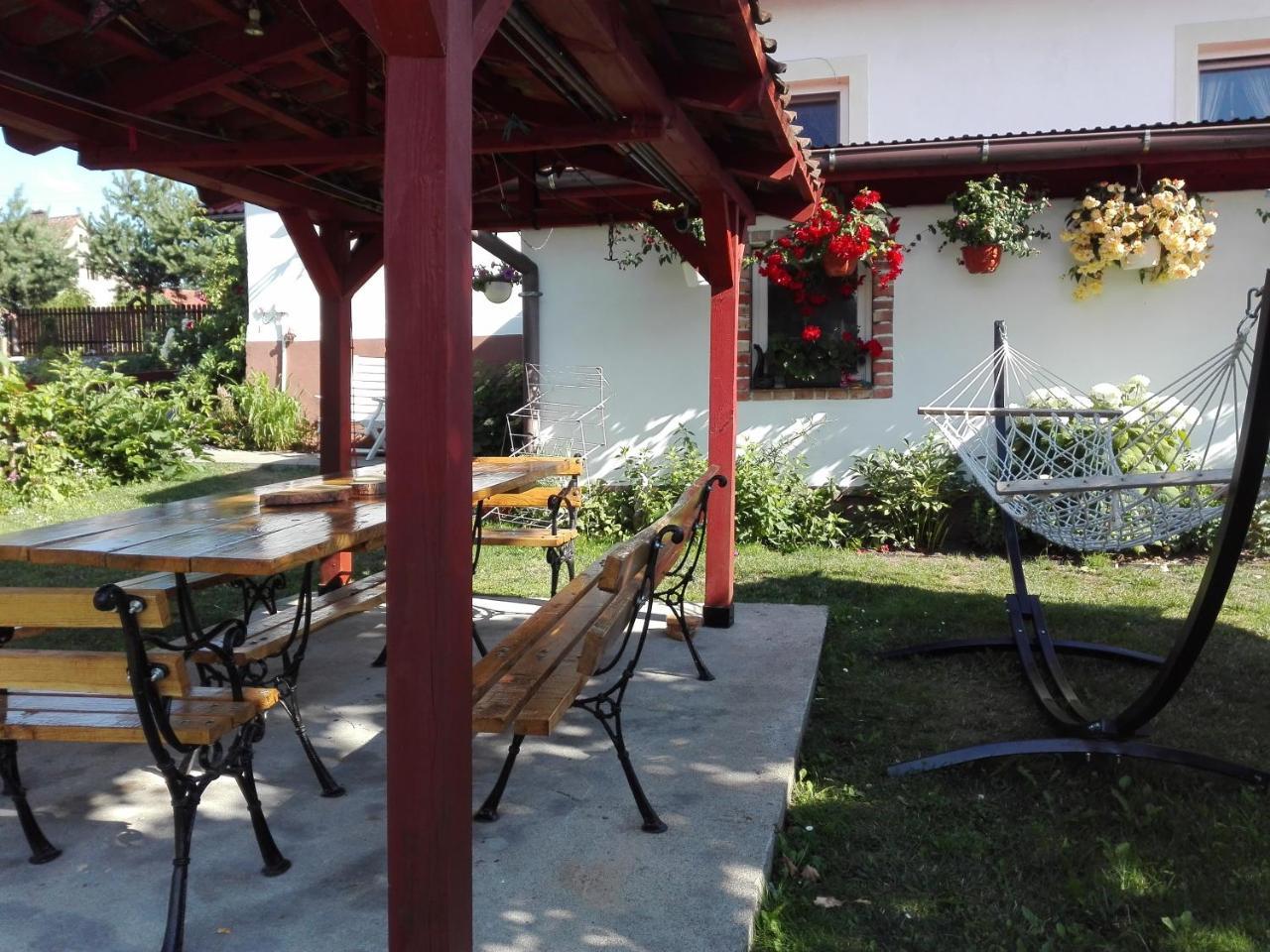 Agro-Tur Domki W Szuwarach Kuty Exterior photo